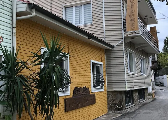 Апарт-отель Ozzy Homes 2+1 Muhtesem Lokasyon Harika Анталья